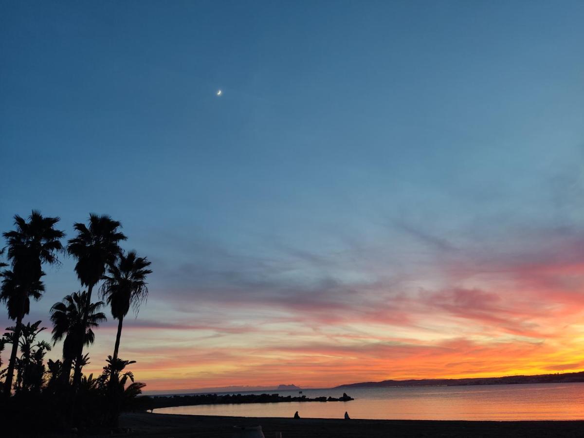 Front Sea View Penthouse Apartamento Estepona Exterior foto